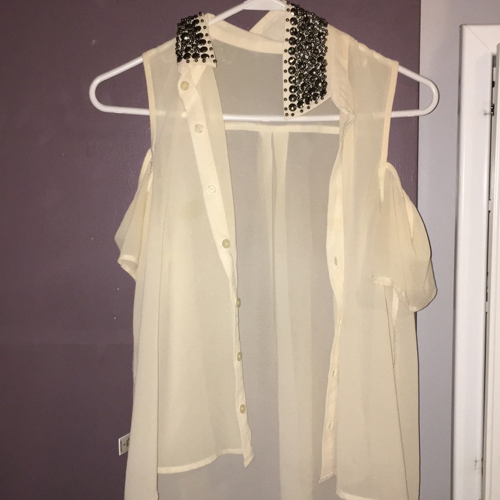 Tobi Open Shoulder Button up